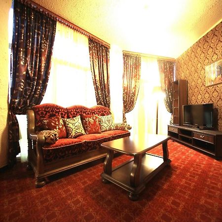 Hotel Kilikiya Uzjhorod Rum bild