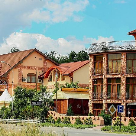 Hotel Kilikiya Uzjhorod Exteriör bild