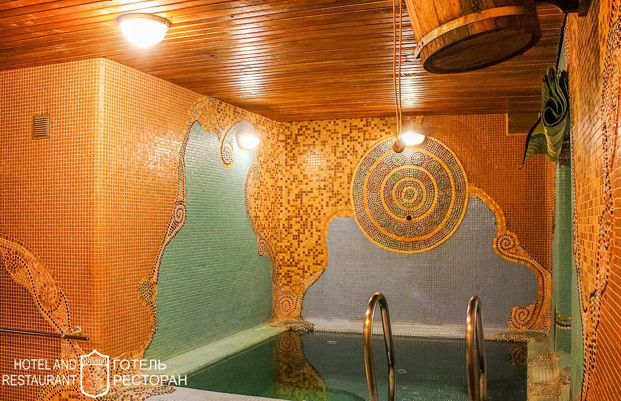 Hotel Kilikiya Uzjhorod Exteriör bild